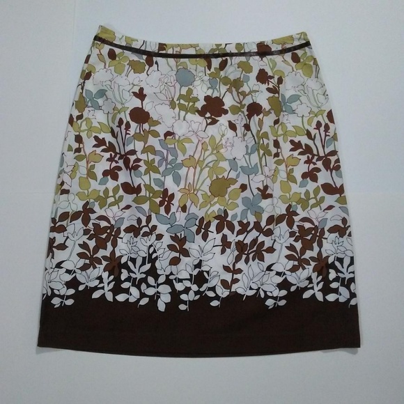 NWOT Van Heusen Multi Floral Pencil Skirt Sz 10 - Picture 1 of 6